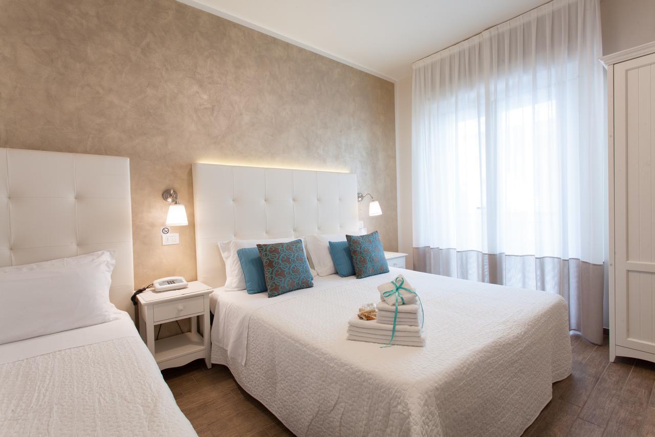 Hotel Soraya Riccione Dış mekan fotoğraf